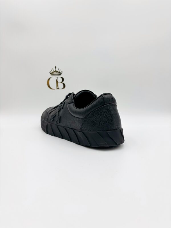 Sneakers Black Vulcanized Low-Top - Imagen 3