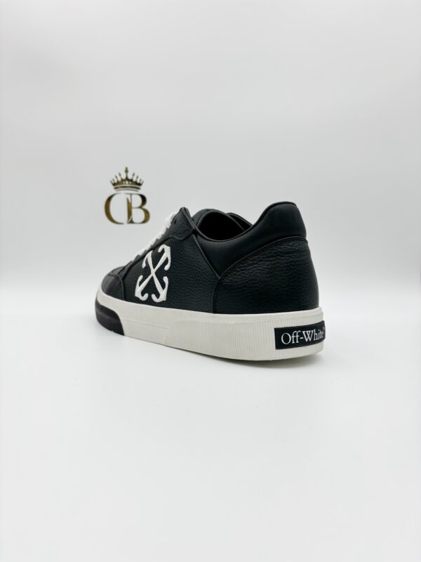 Sneakers Black And White Vulcanized Low-Top - Imagen 3