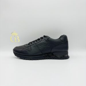 Sneakers Run Away Black Monogram