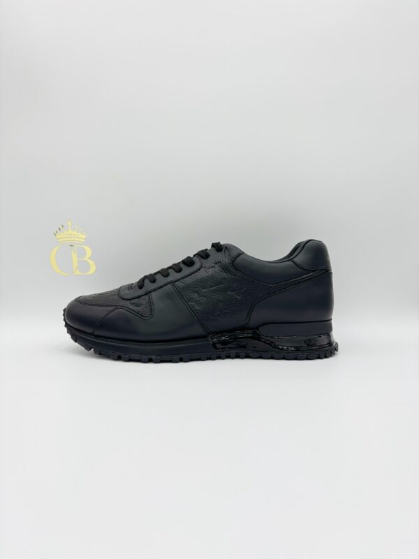 Sneakers Run Away Black Monogram