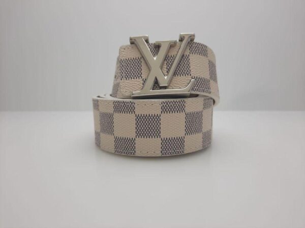 Luis vuitton beige monogram