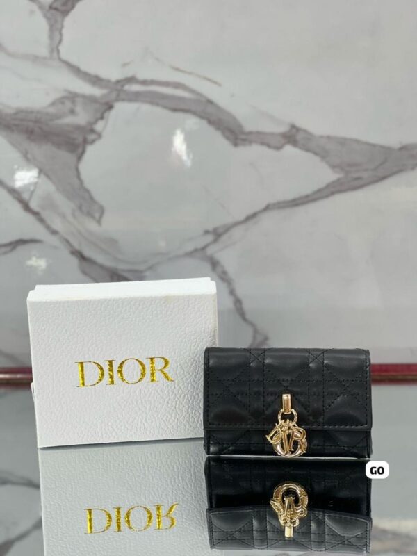 Black Dior