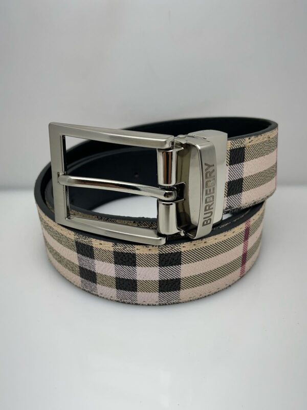 Burberry calsico beige