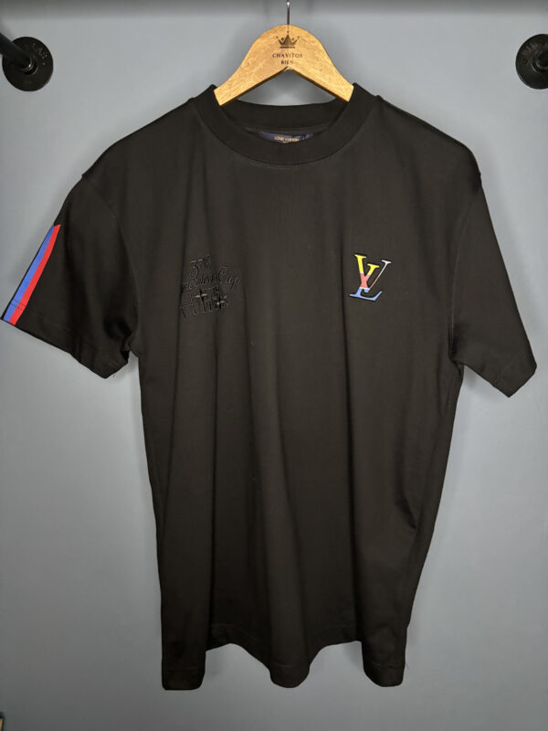 LV negra bordado