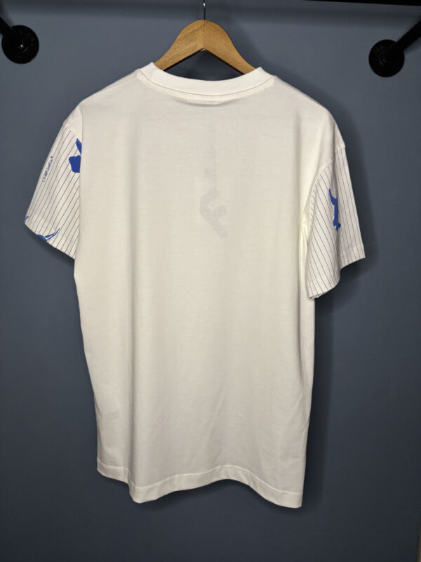 Off White blanca Letrero azul - Imagen 3