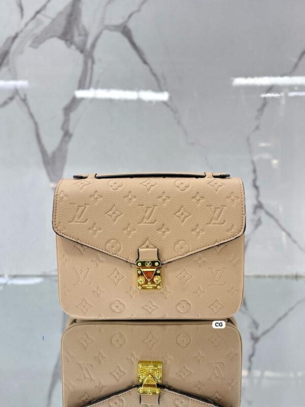 Beige LV Monogram