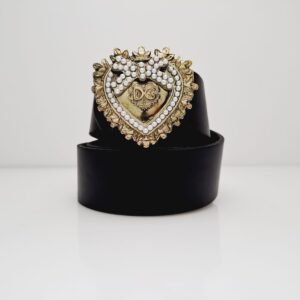 Dolce Gabbana negro liso corazon