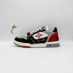 | Trainer Black White And Red Monogram White Flower