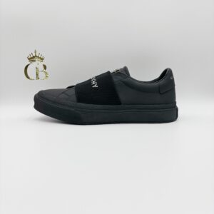 | City Sport Black In Leather Gvnchy