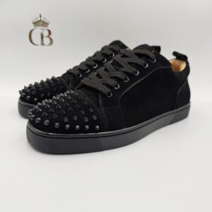 Louboutin de gamuza Negro