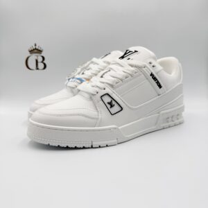 LV Trainer blanco Letritas negras