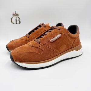 Ferragamo de gamuza color marron