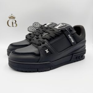 LV Trainer negro con cincho Swarovski