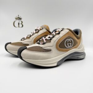 Gucci de gamuza y malla cafe