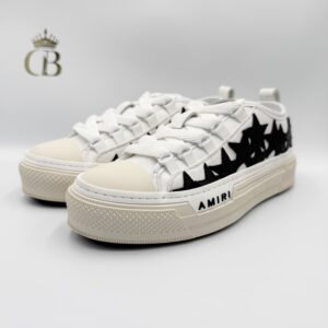 Amiri tela estrellas negras