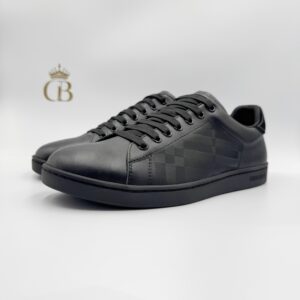 Tenis de piel negros con gamuza burberry