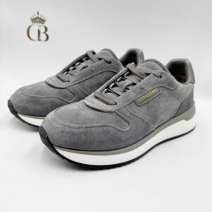 Tenis de gamuza gris